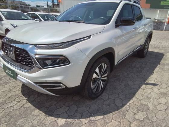 FIAT TORO 2.0 16V TURBO DIESEL VOLCANO 4WD AT9 FIAT TORO 2.0 16V TURBO DIESEL VOLCANO 4WD AT9